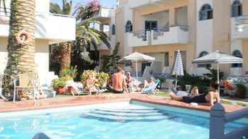 Sirena Apartments Agia Pelagia Eksteriør billede